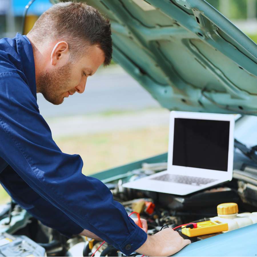 auto laten uitlezen